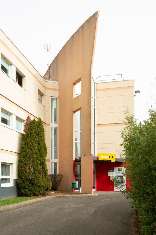 Hotelf1 Nemours Exterior foto